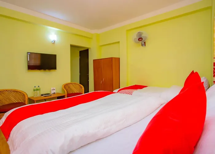Hotel Oyo 589 Trimurti